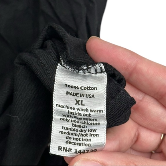 LuluSimon Studio Distressed Lightning Bolt Tee Adult XL - Picture 3 of 4